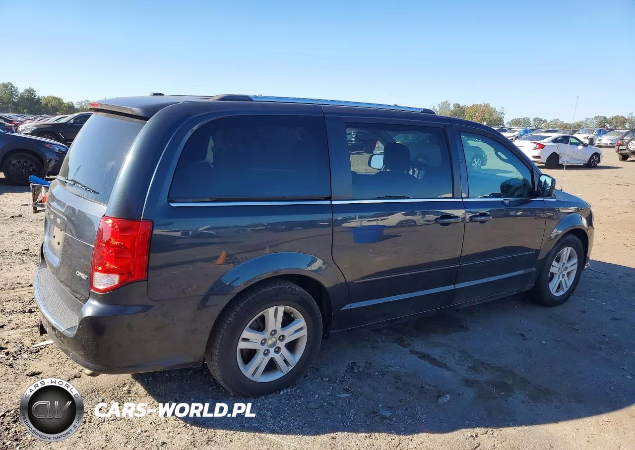 2013 Dodge Grand Caravan Crew VIN:2C4RDGDG3DR692293 - 3