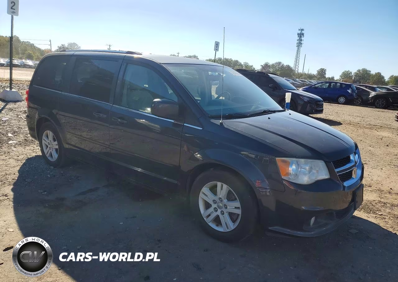 2013 Dodge Grand Caravan Crew VIN:2C4RDGDG3DR692293 - 4