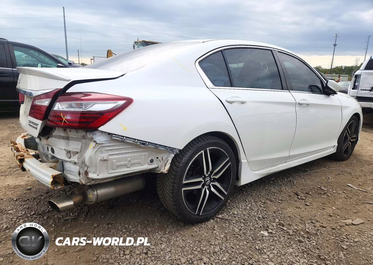 2017 Honda Accord Sport Special Edition VIN:1HGCR2F17HA300270 - 3