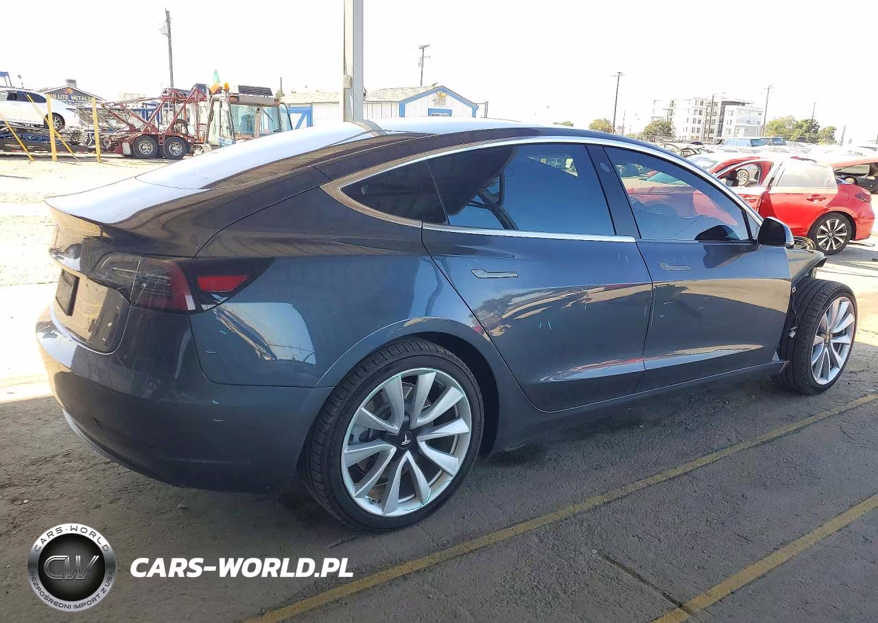 2019 Tesla Model 3 VIN:5YJ3E1EA7KF345455 - 3