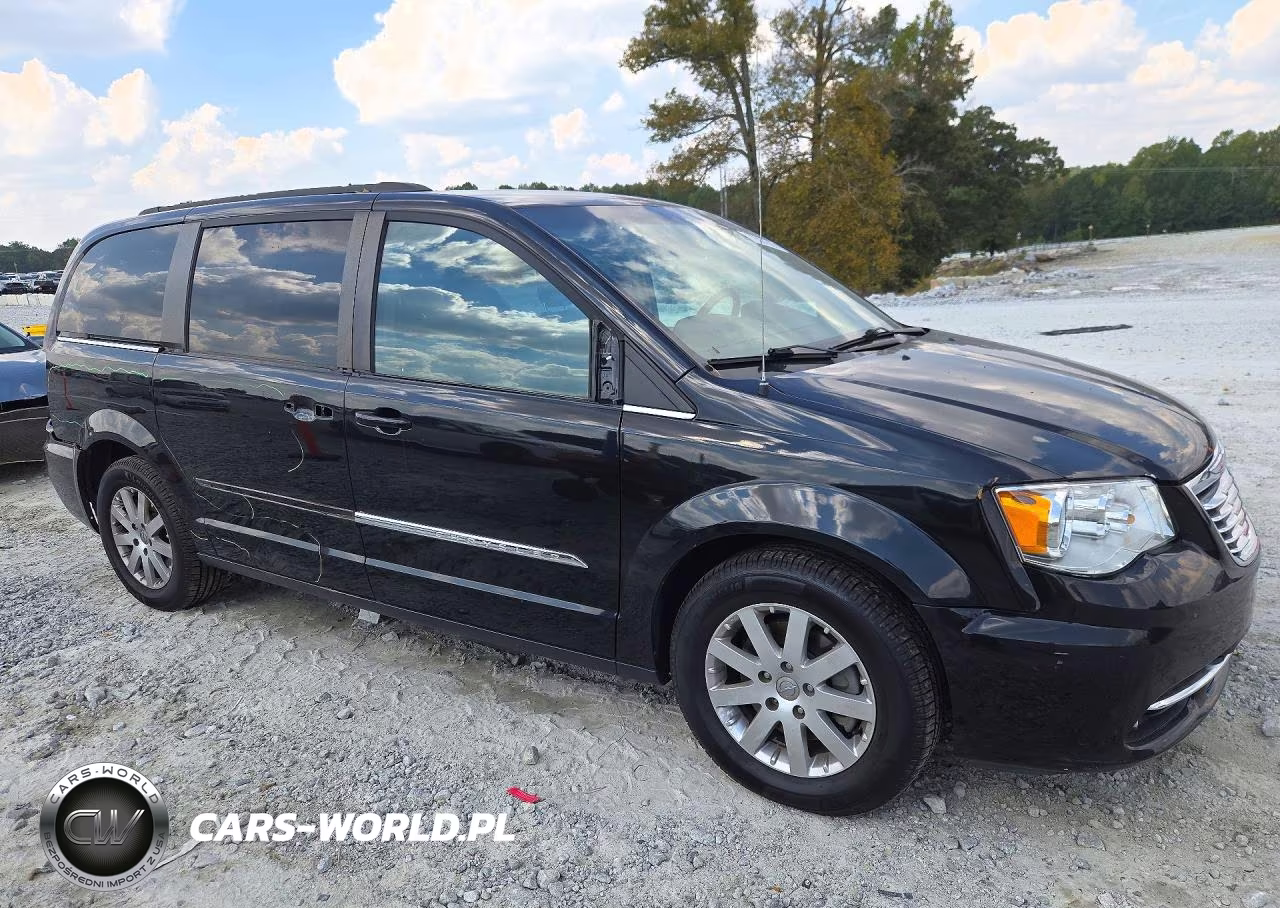 2016 Chrysler Town & Country Touring VIN:2C4RC1BG6GR298214 - 4