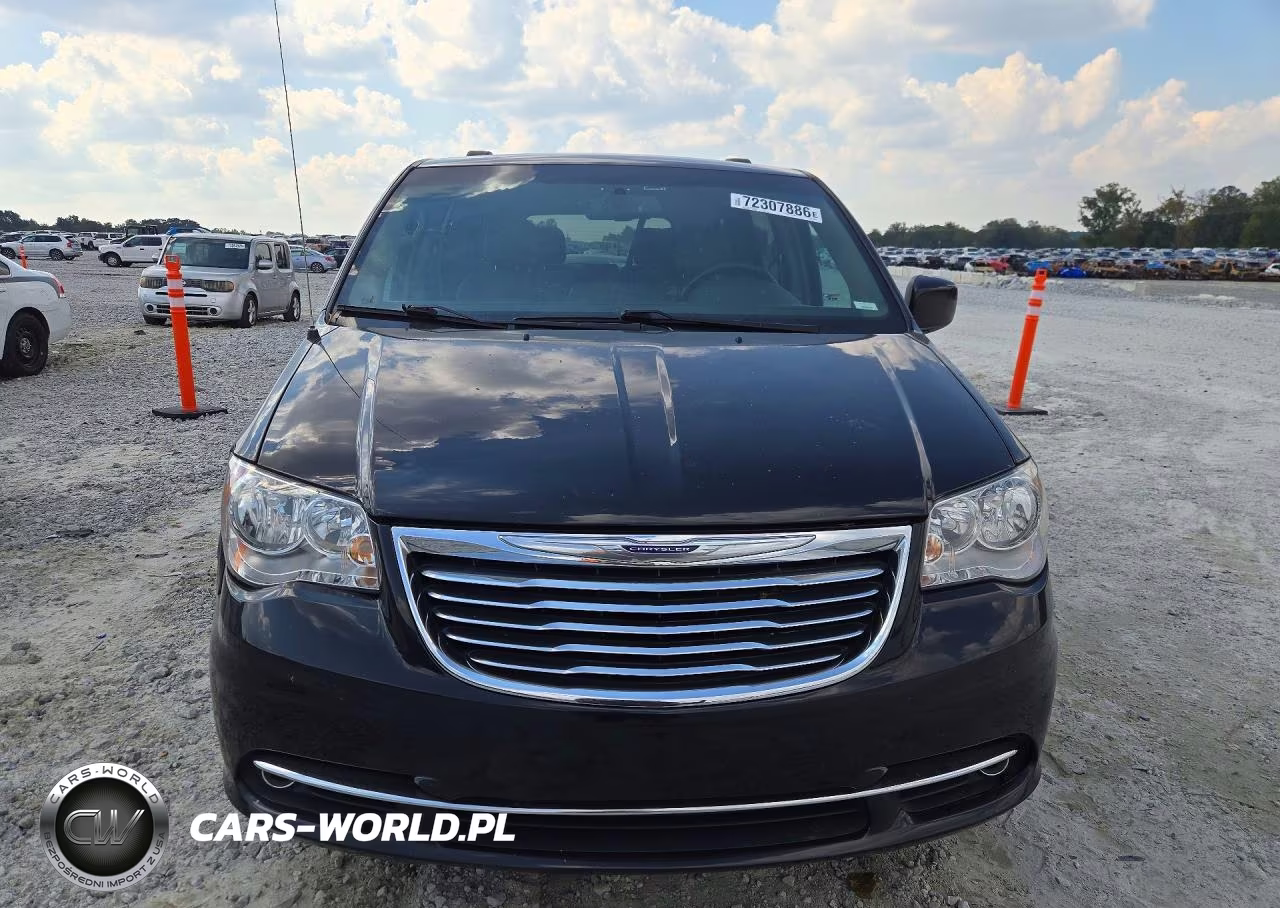 2016 Chrysler Town & Country Touring VIN:2C4RC1BG6GR298214 - 5