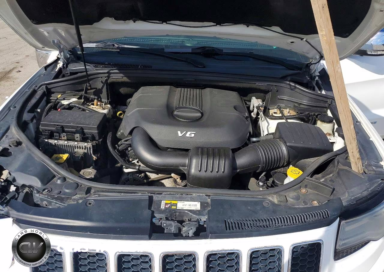 2014 Jeep Grand Cherokee Overland VIN:1C4RJFCG0EC233379 - 12