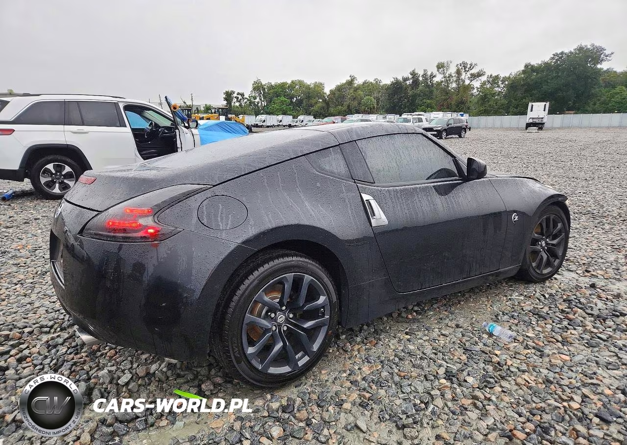 2017 Nissan 370Z Base VIN:JN1AZ4EH5HM952225 - 3
