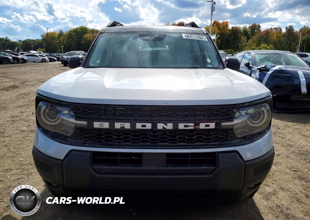 2026 Ford Bronco Sport Outer Banks VIN:3FMCR9CN4TRE00898 - 5