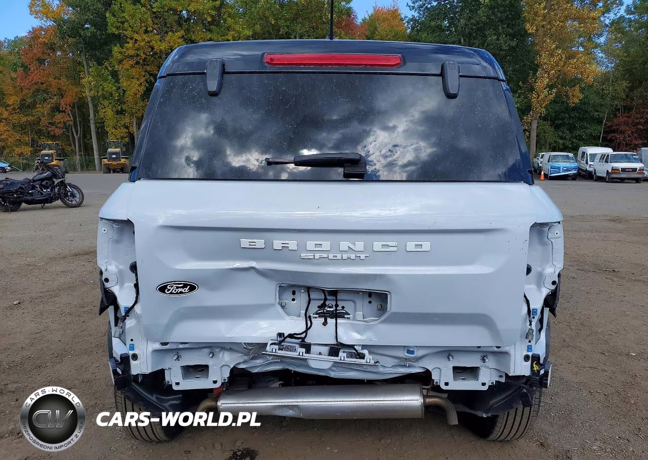 2026 Ford Bronco Sport Outer Banks VIN:3FMCR9CN4TRE00898 - 6