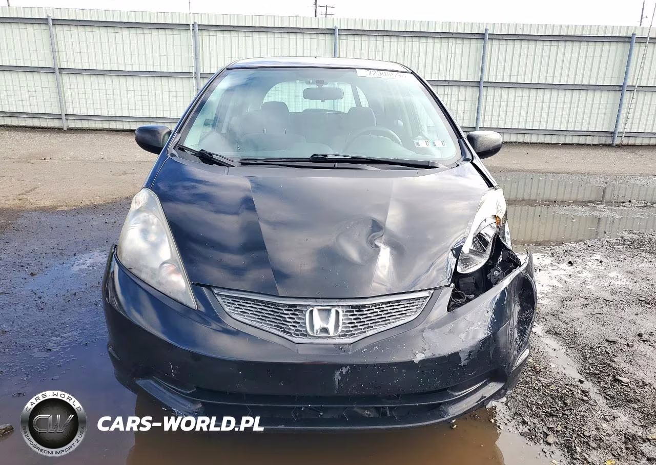 2010 Honda Fit VIN:JHMGE8H20AC003340 - 5