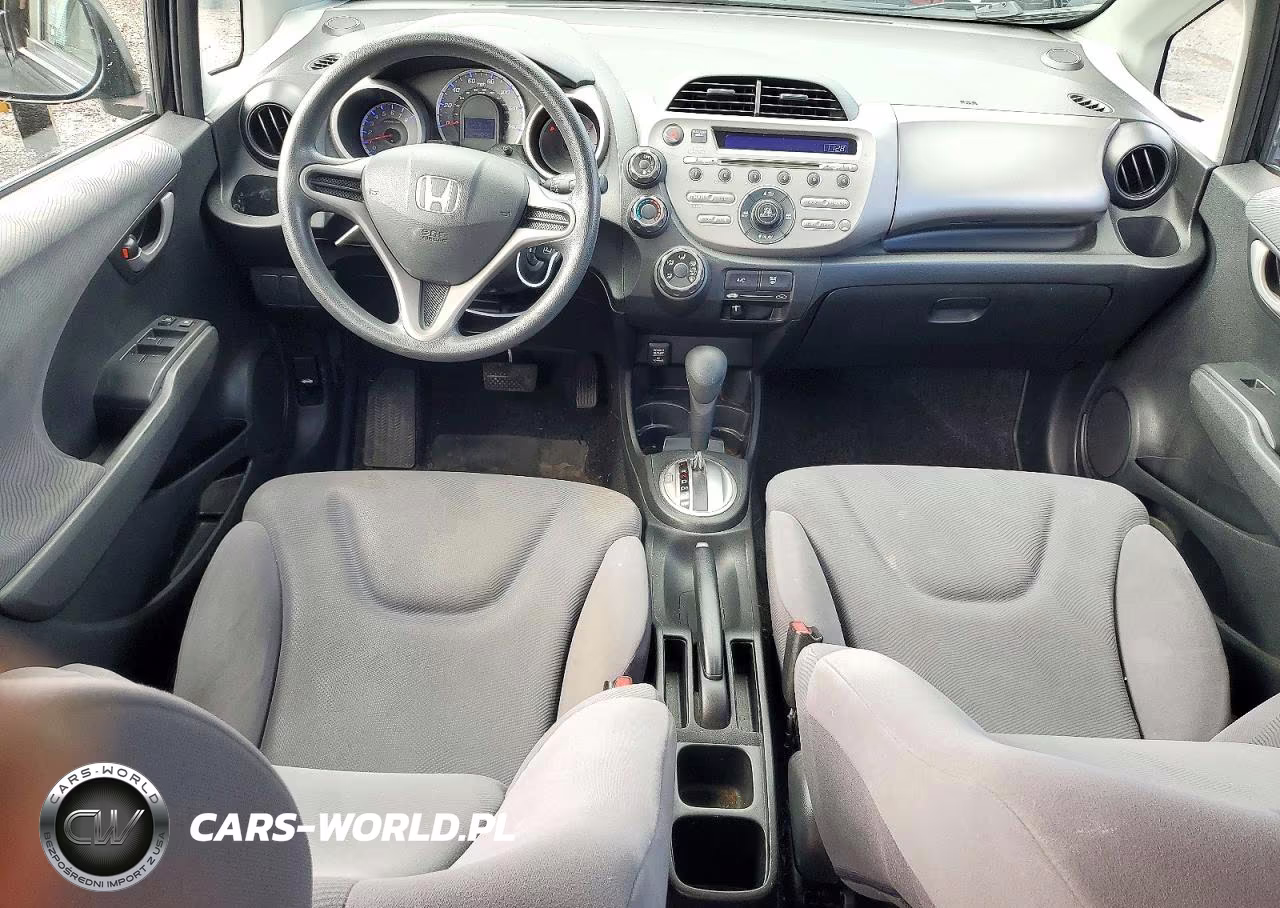 2010 Honda Fit VIN:JHMGE8H20AC003340 - 8