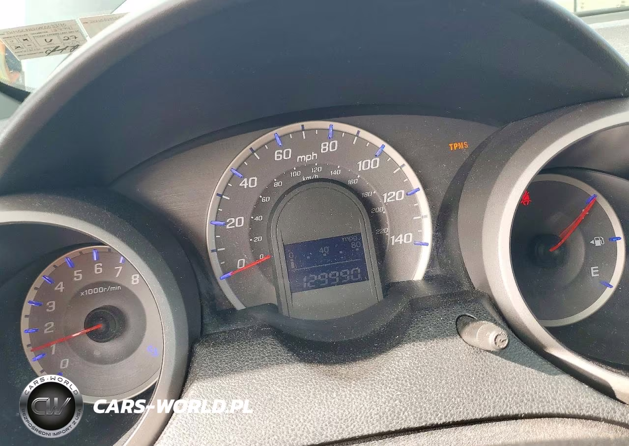 2010 Honda Fit VIN:JHMGE8H20AC003340 - 9