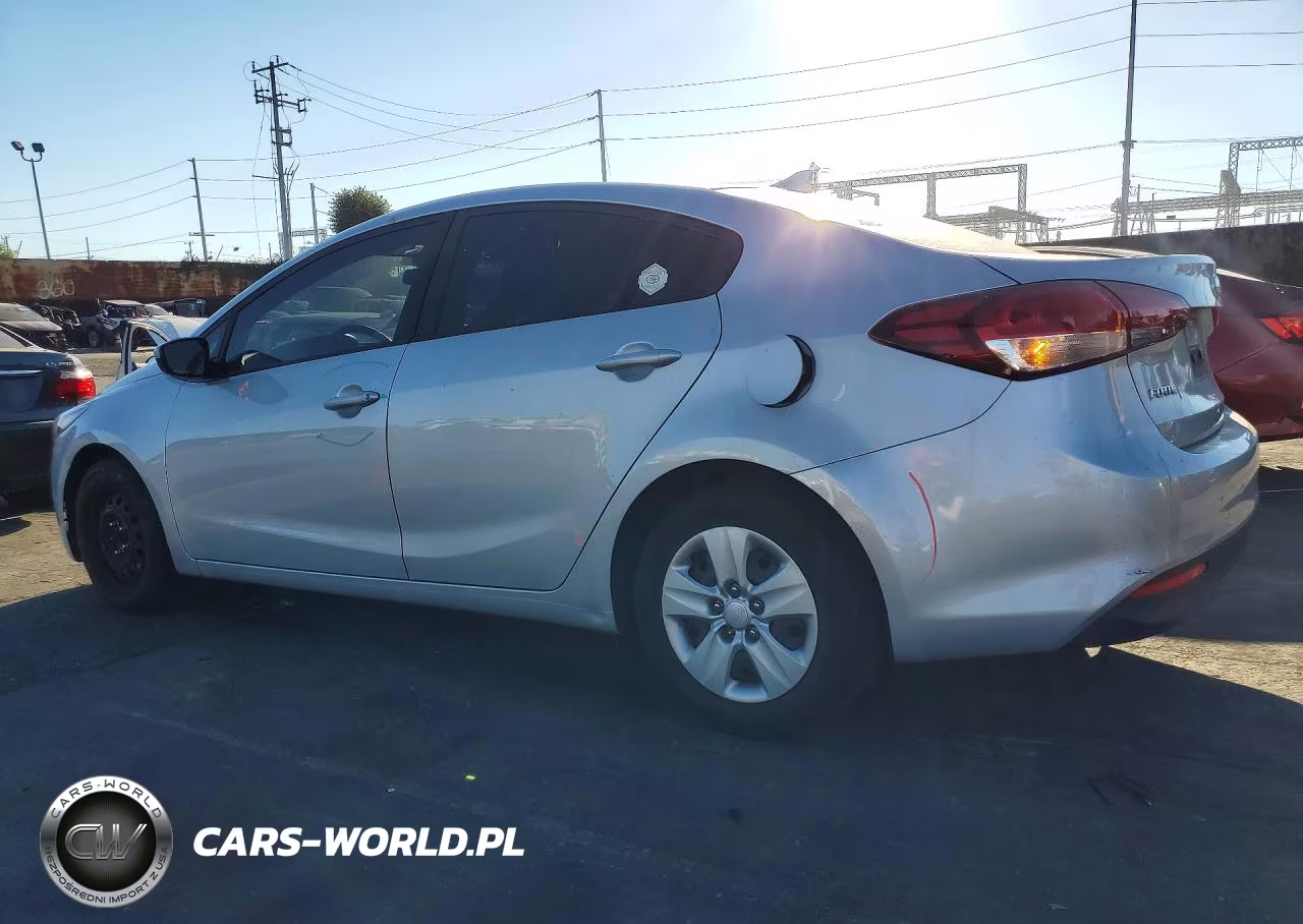 2018 Kia Forte Lx VIN:3KPFK4A78JE214170 - 2