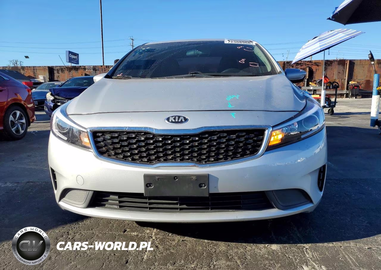 2018 Kia Forte Lx VIN:3KPFK4A78JE214170 - 5
