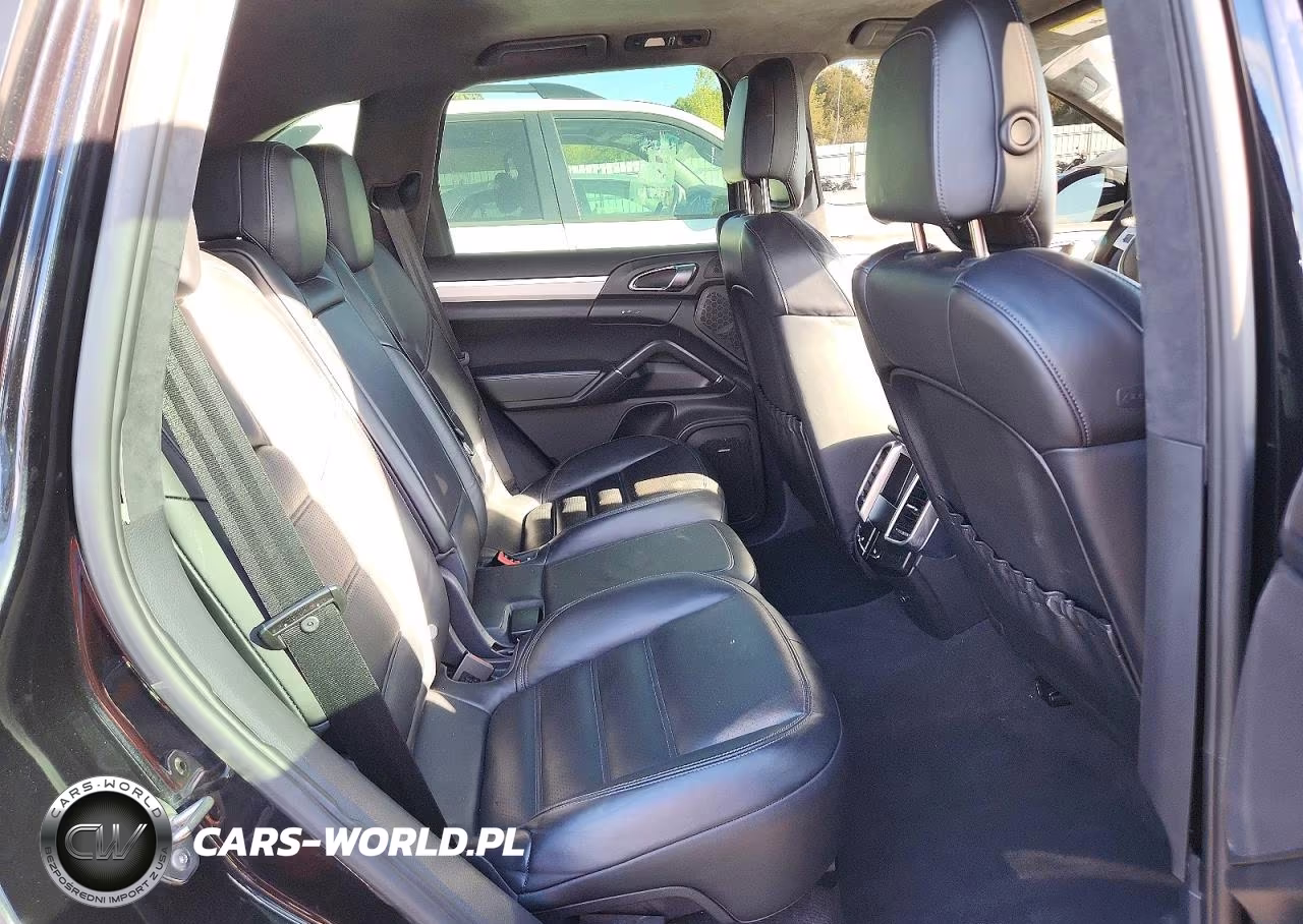 2012 Porsche Cayenne Turbo VIN:WP1AC2A2XCLA80335 - 11