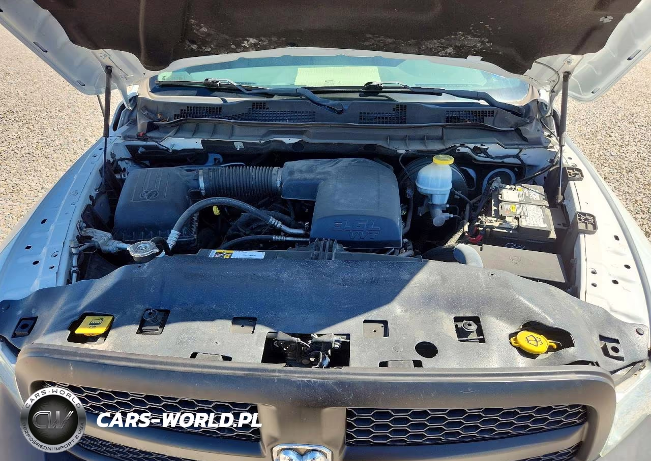 2018 Ram 1500 St VIN:1C6RR6FG2JS210858 - 11
