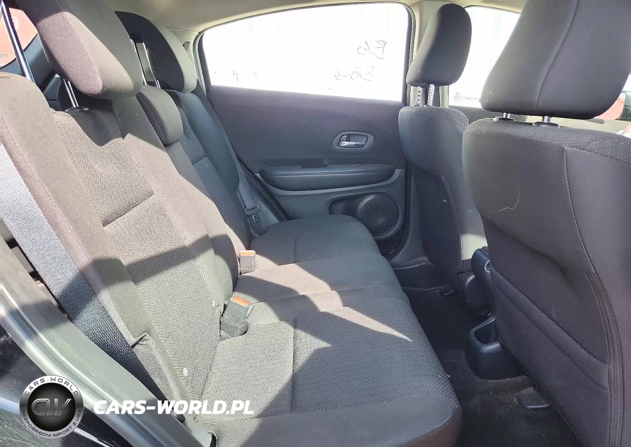 2018 Honda Hr-V Lx VIN:3CZRU6H3XJG705618 - 10