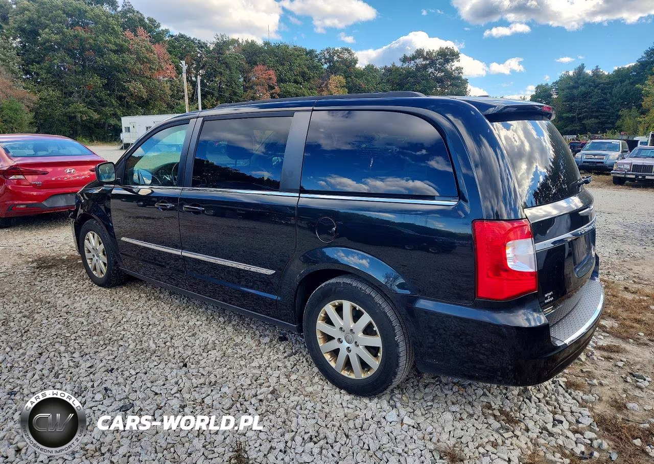 2015 Chrysler Town & Country Touring VIN:2C4RC1BG7FR654605 - 2