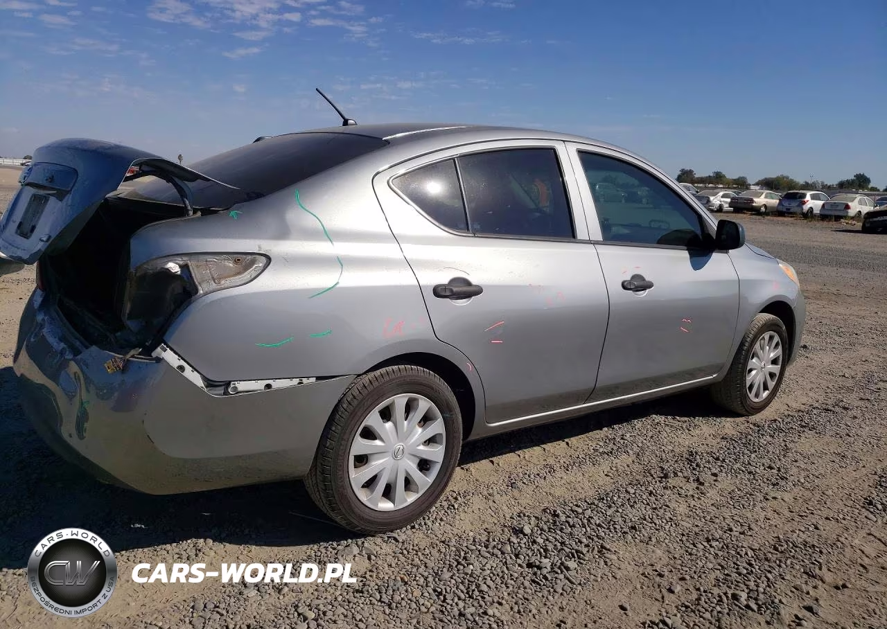 2014 Nissan Versa 1.6 S VIN:3N1CN7AP1EL824699 - 3