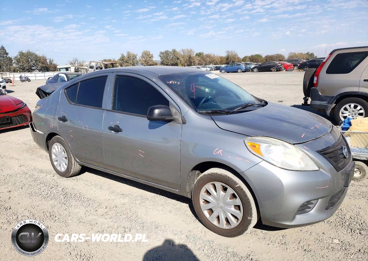 2014 Nissan Versa 1.6 S VIN:3N1CN7AP1EL824699 - 4