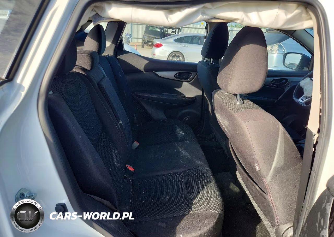 2017 Nissan Rogue Sport S VIN:JN1BJ1CP8HW018746 - 11