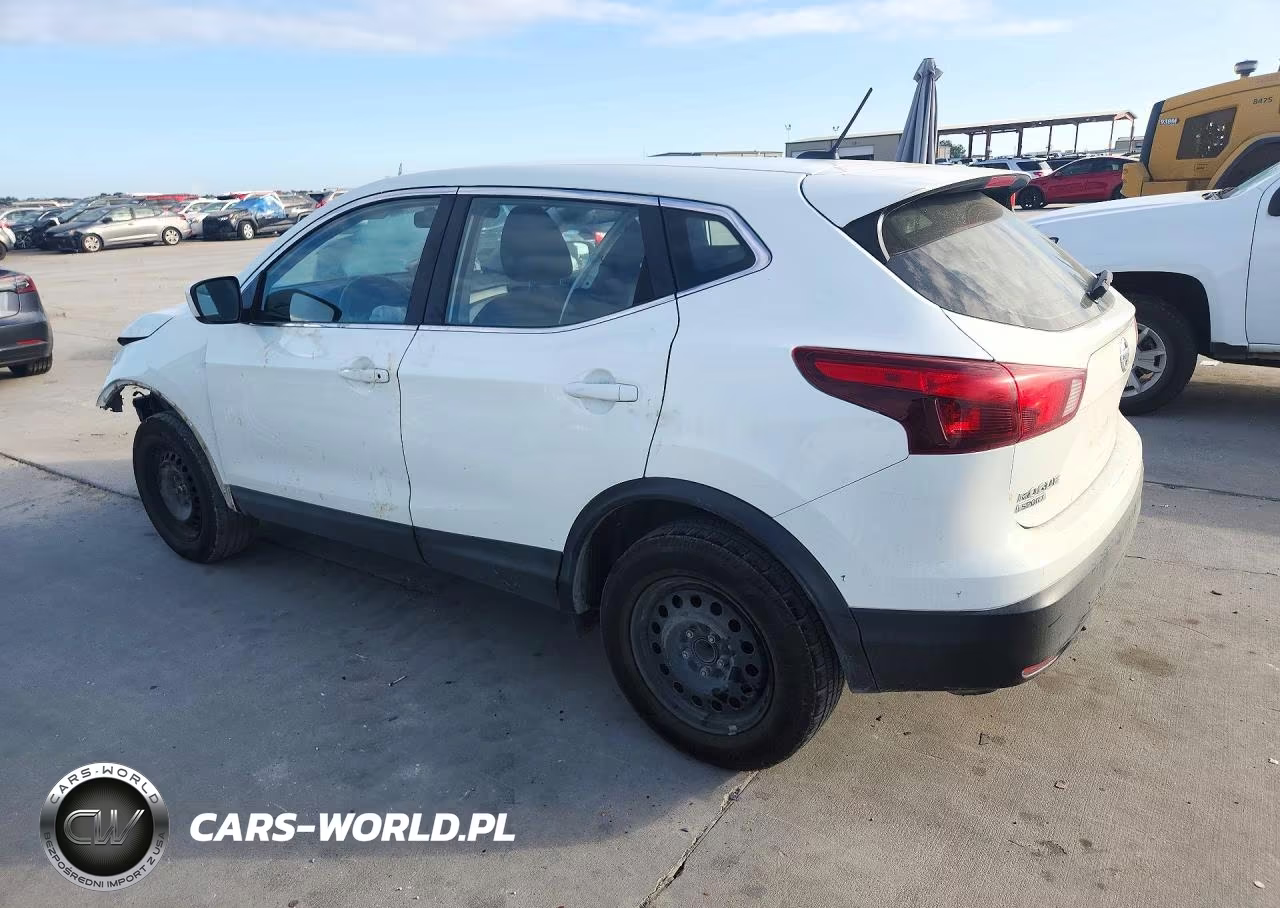 2017 Nissan Rogue Sport S VIN:JN1BJ1CP8HW018746 - 2