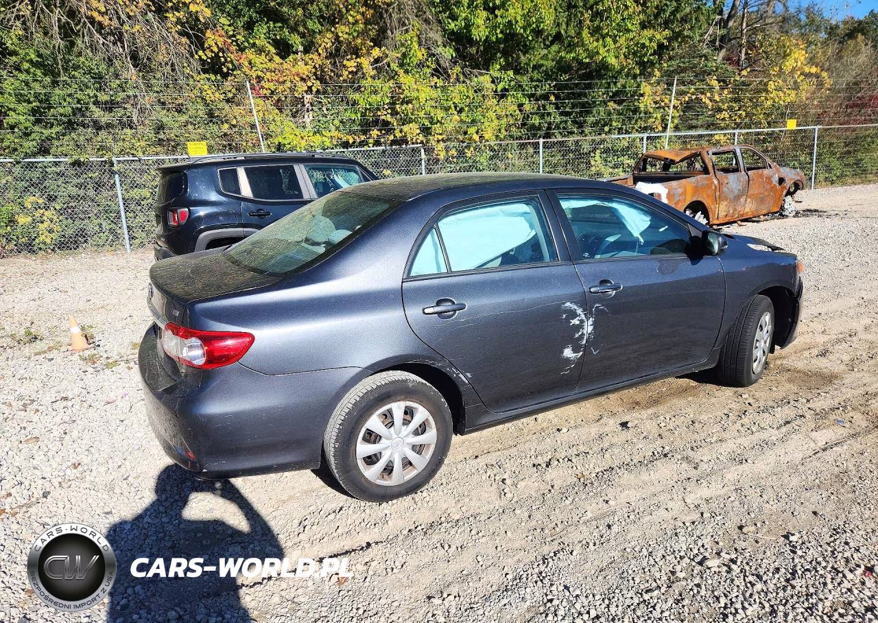 2011 Toyota Corolla Le VIN:2T1BU4EE9BC733794 - 3