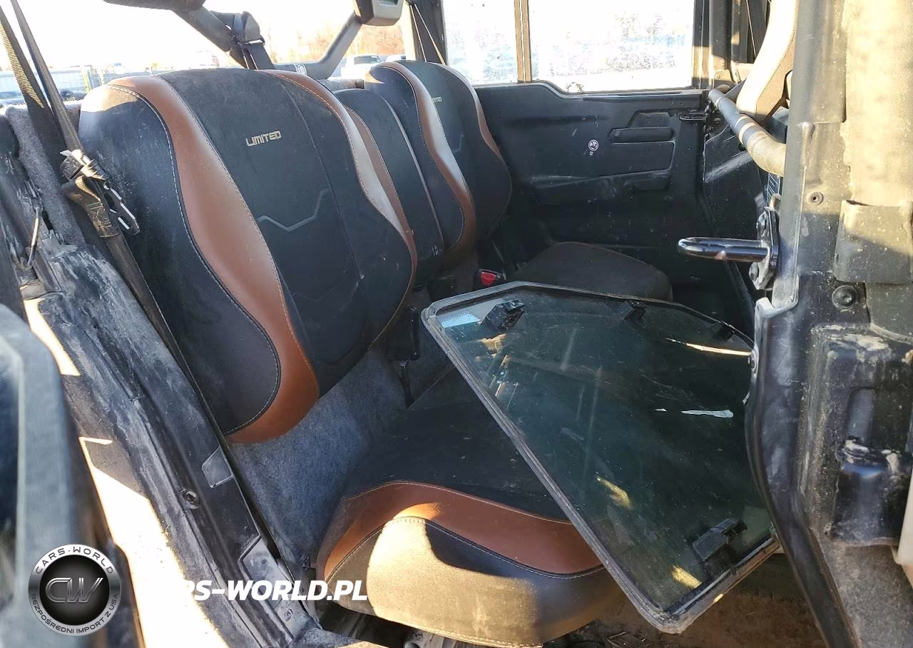 2024 Can-Am Defender M Utility Vehicle VIN:3JBUUAX2XRK001880 - 6