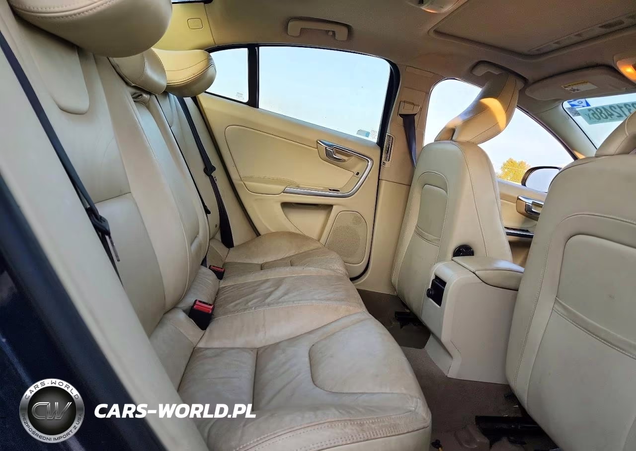 2013 Volvo S60 T5 VIN:YV1612FH8D2198122 - 10