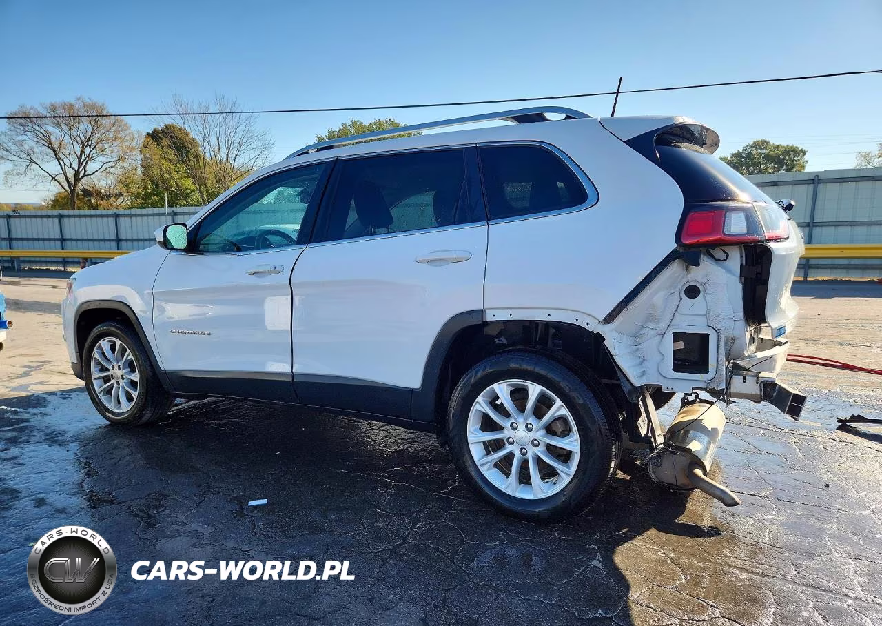 2019 Jeep Cherokee Latitude VIN:1C4PJLCB7KD241401 - 2