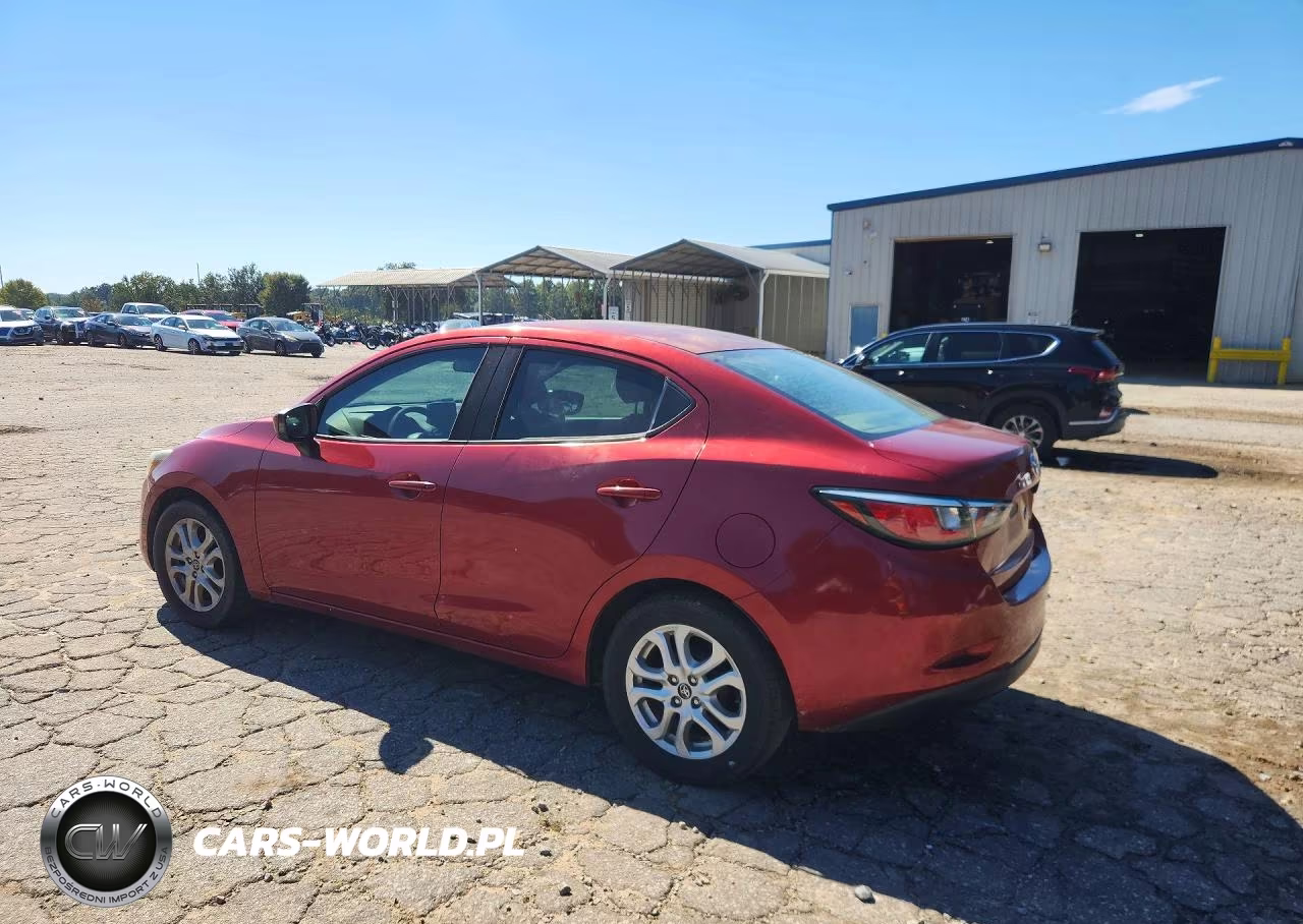 2018 Toyota Yaris Ia Base VIN:3MYDLBYV1JY319999 - 2