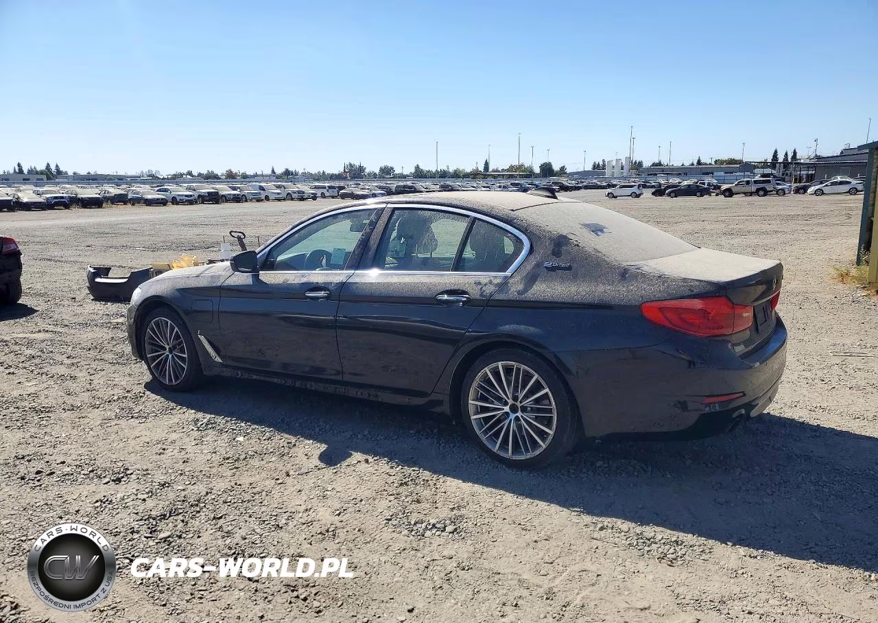 2018 BMW 530E VIN:WBAJA9C53JB250302 - 2