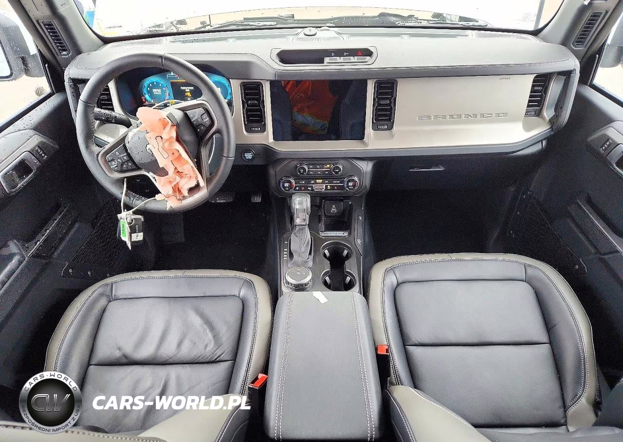 2026 Ford Bronco Outer Banks VIN:1FMDE8BH1TLB04760 - 8