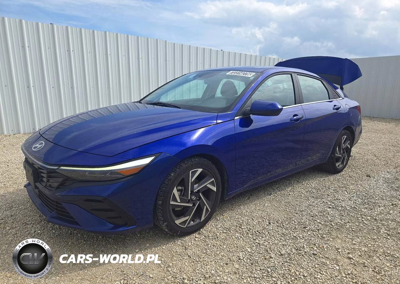 2025 Hyundai Elantra Sel