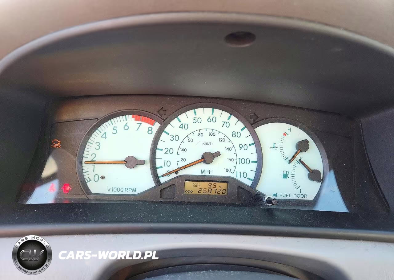 2004 Toyota Corolla Le VIN:1NXBR32E34Z336132 - 9