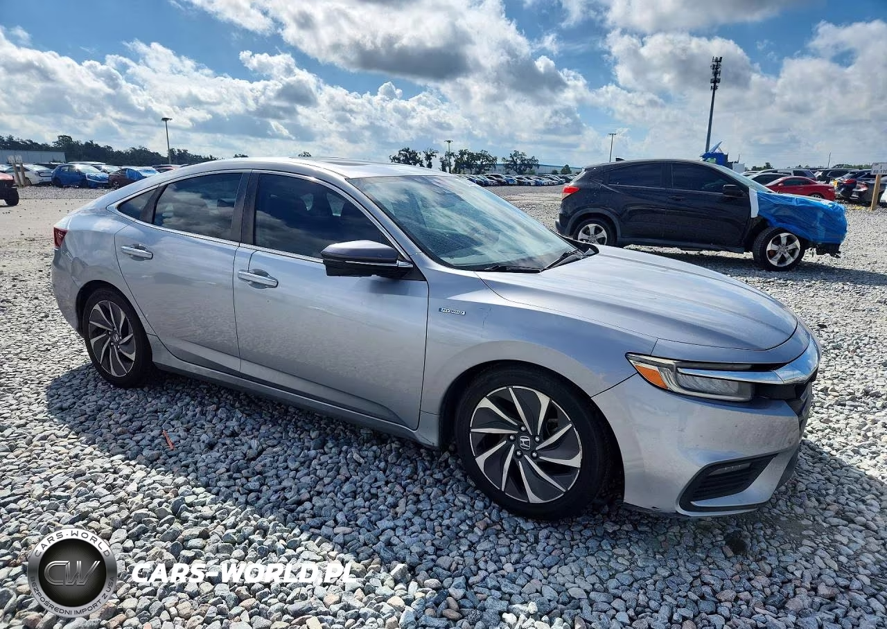 2019 Honda Insight Touring VIN:19XZE4F99KE009781 - 4