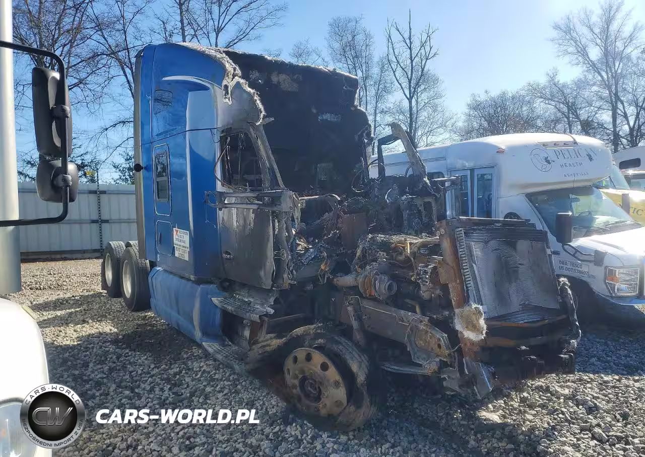 2016 Kenworth T680 Semi Truck