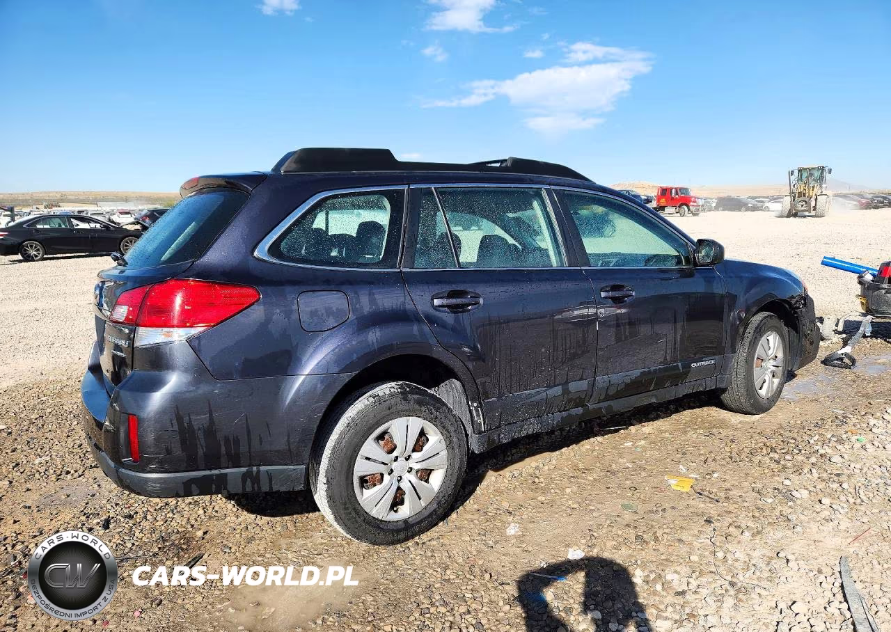 2013 Subaru Outback 2.5I VIN:4S4BRCAC0D3244059 - 3
