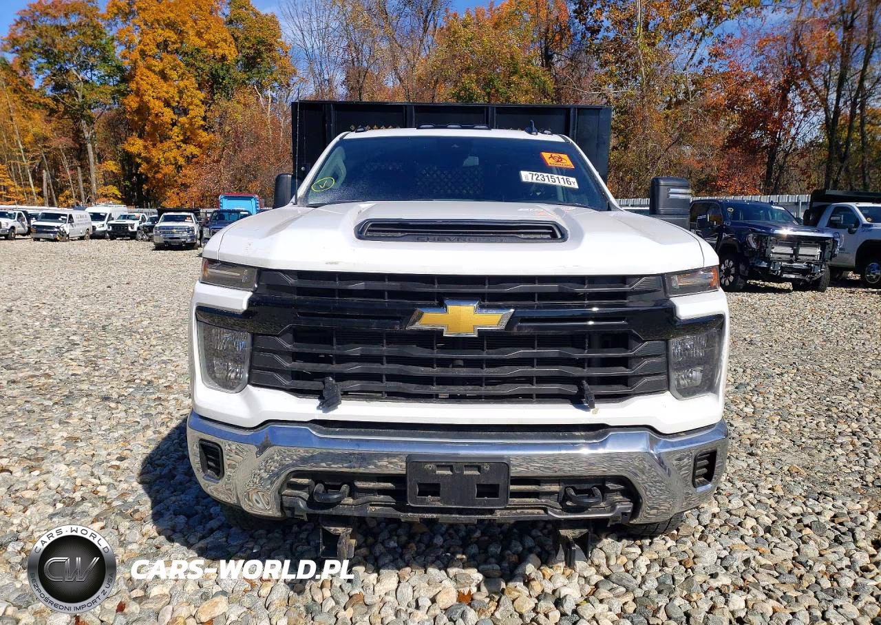 2024 Chevrolet Silverado K3500 VIN:1GB3YSE73RF185652 - 5