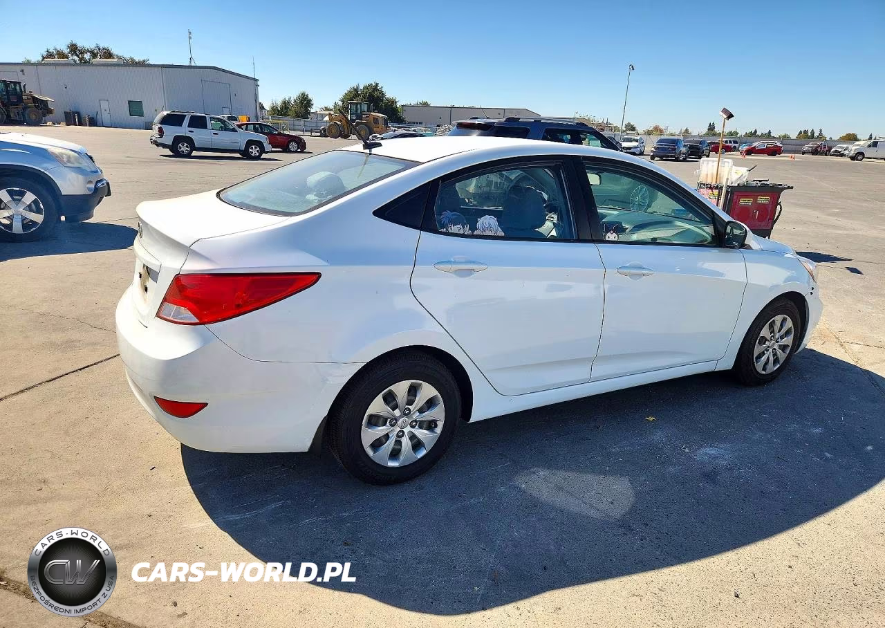 2017 Hyundai Accent Se VIN:KMHCT4AE4HU272315 - 3