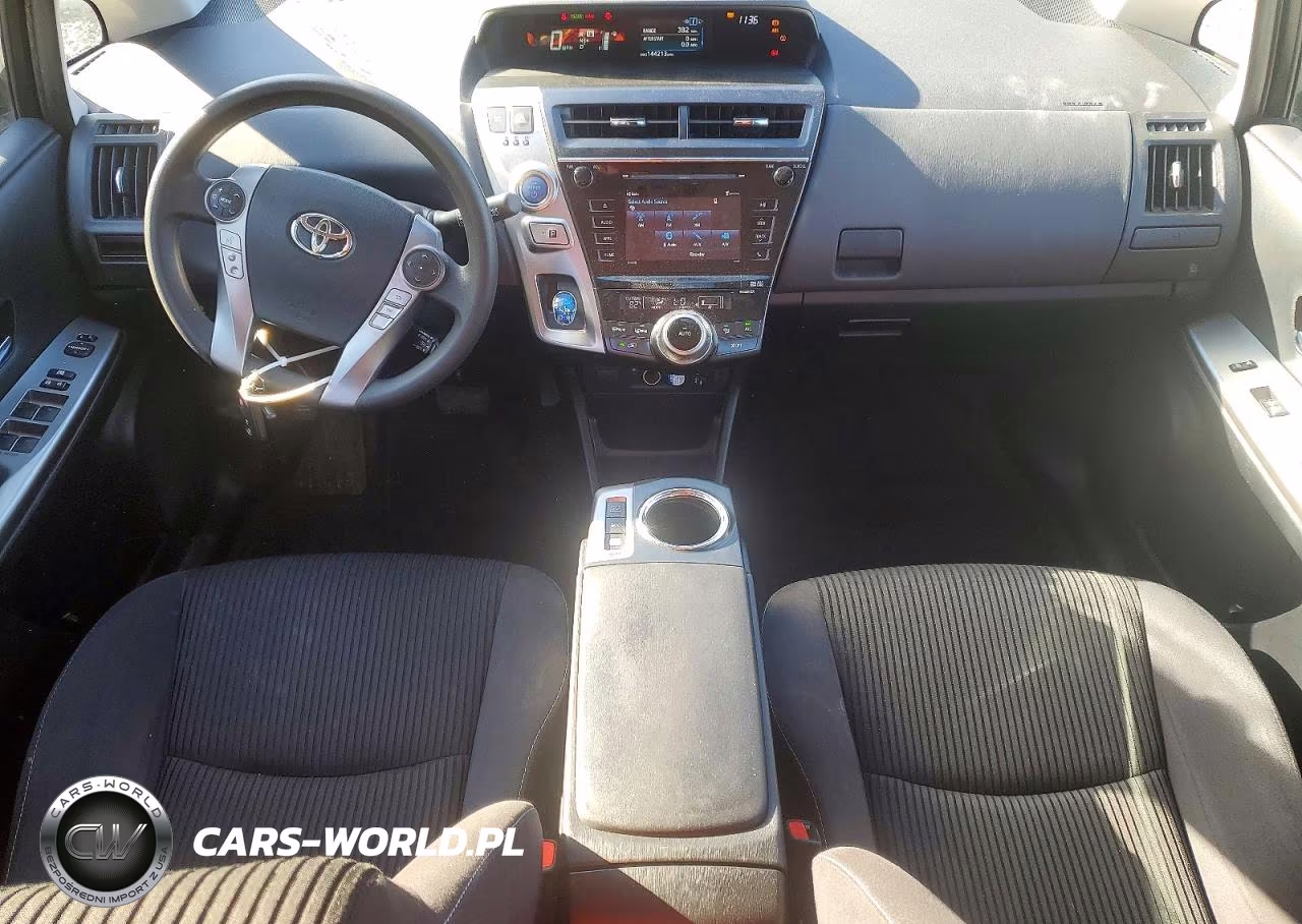2016 Toyota Prius V Three VIN:JTDZN3EU1GJ049718 - 8