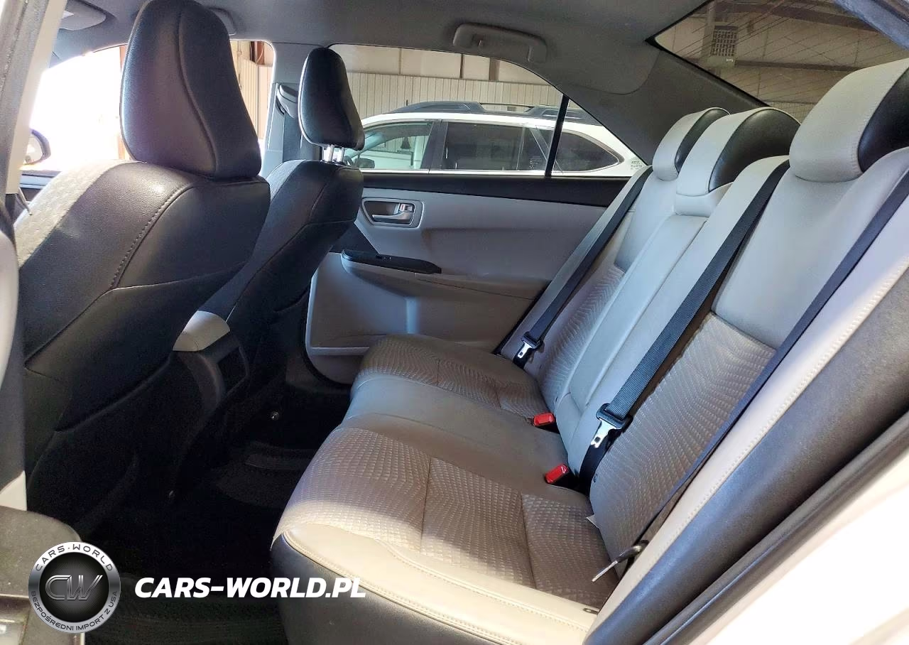 2015 Toyota Camry Se VIN:4T1BF1FK2FU031124 - 10
