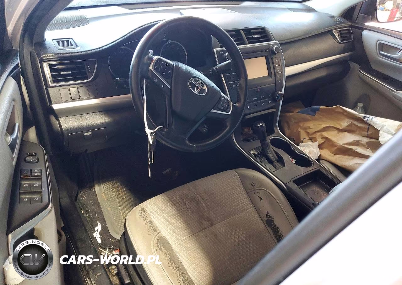 2015 Toyota Camry Se VIN:4T1BF1FK2FU031124 - 8