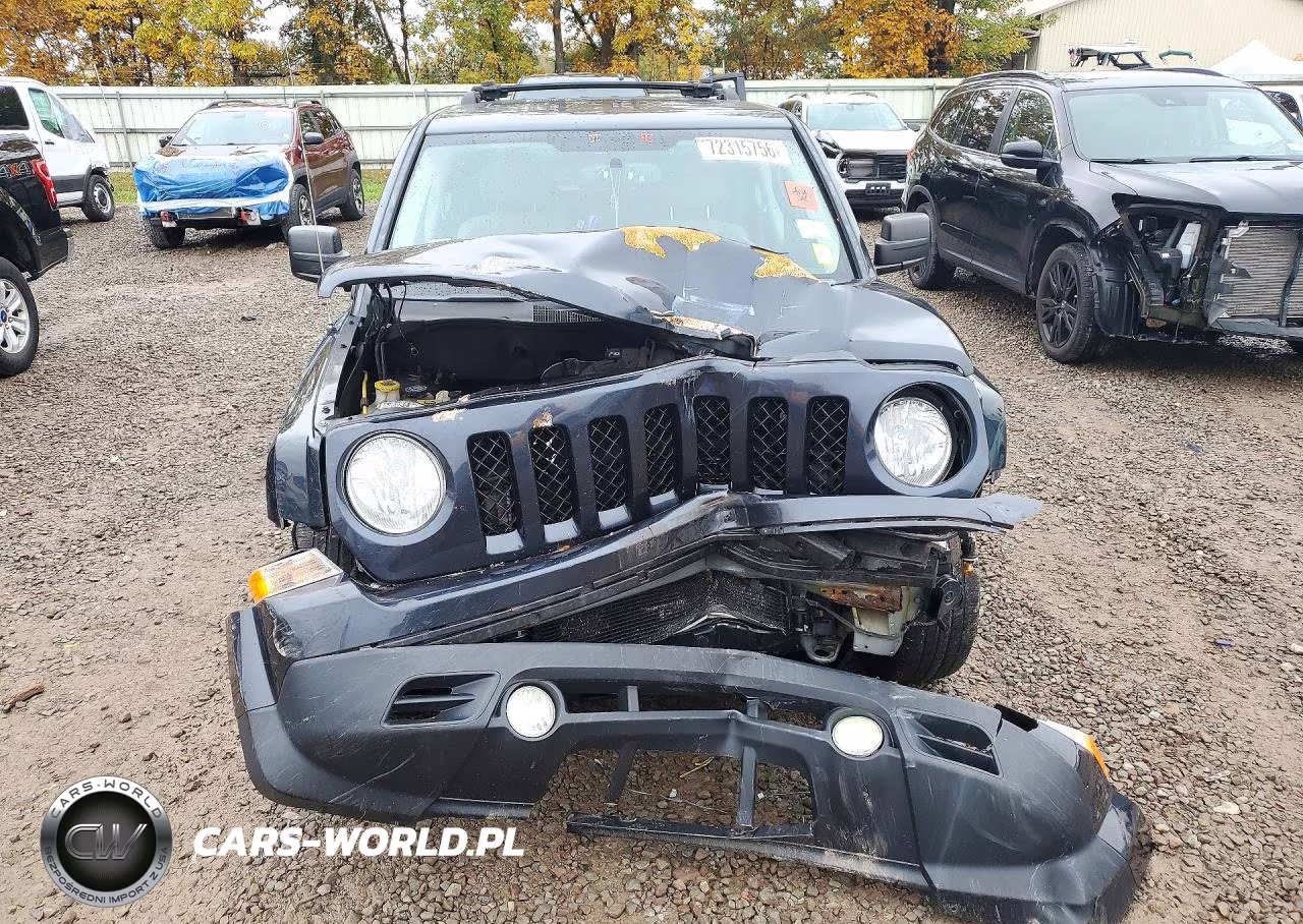 2014 Jeep Patriot Latitude VIN:1C4NJPFA7ED626981 - 5