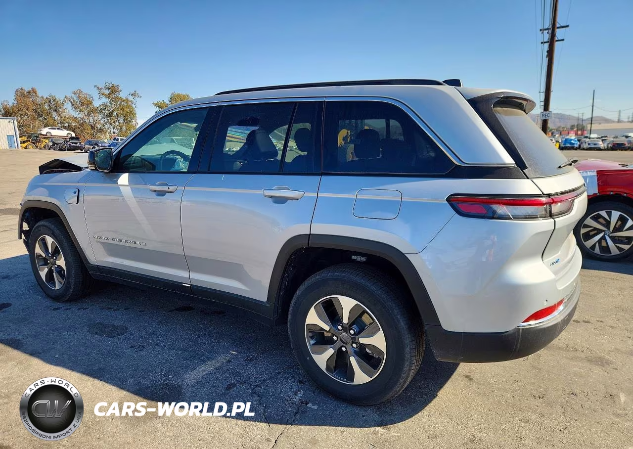 2025 Jeep Grand Cherokee 4Xe VIN:1C4RJYB68S8700776 - 2