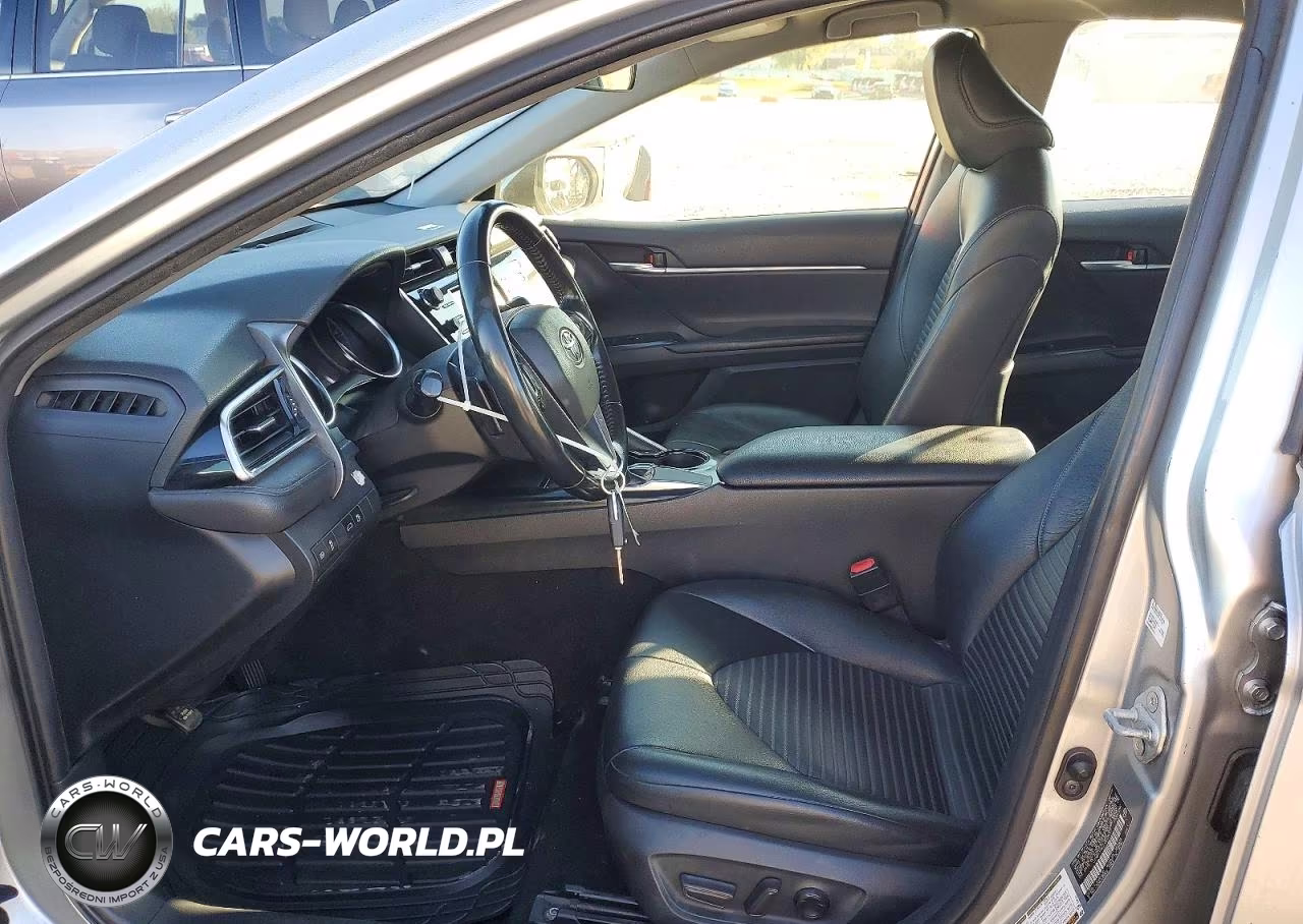 2018 Toyota Camry L VIN:JTNB11HK2J3028301 - 7