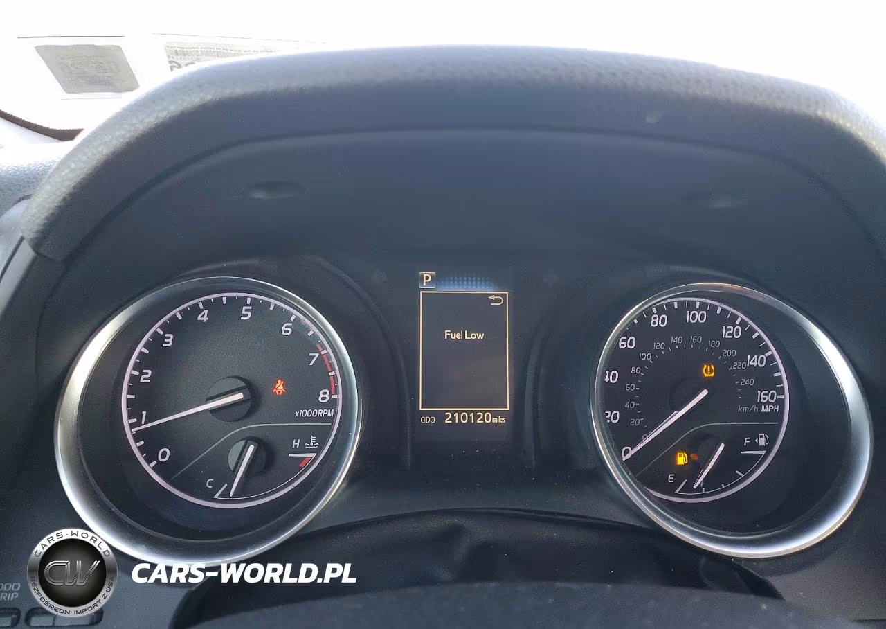 2018 Toyota Camry L VIN:JTNB11HK2J3028301 - 9