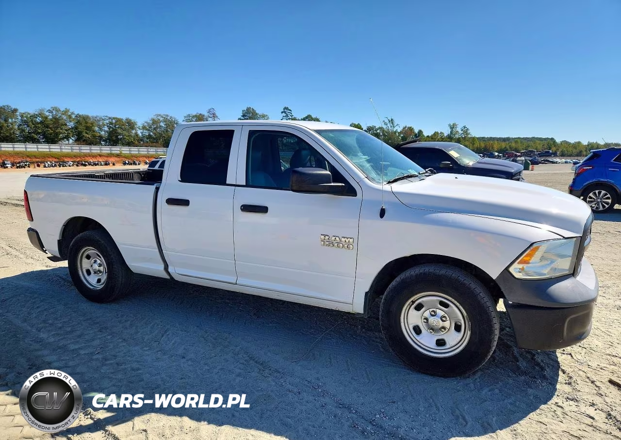 2015 Ram 1500 Tradesman VIN:1C6RR6FG5FS645901 - 4