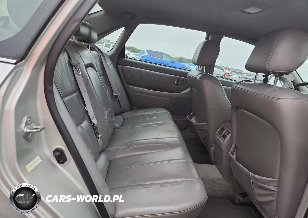 2000 Toyota Avalon Xls VIN:4T1BF28BXYU018658 - 10