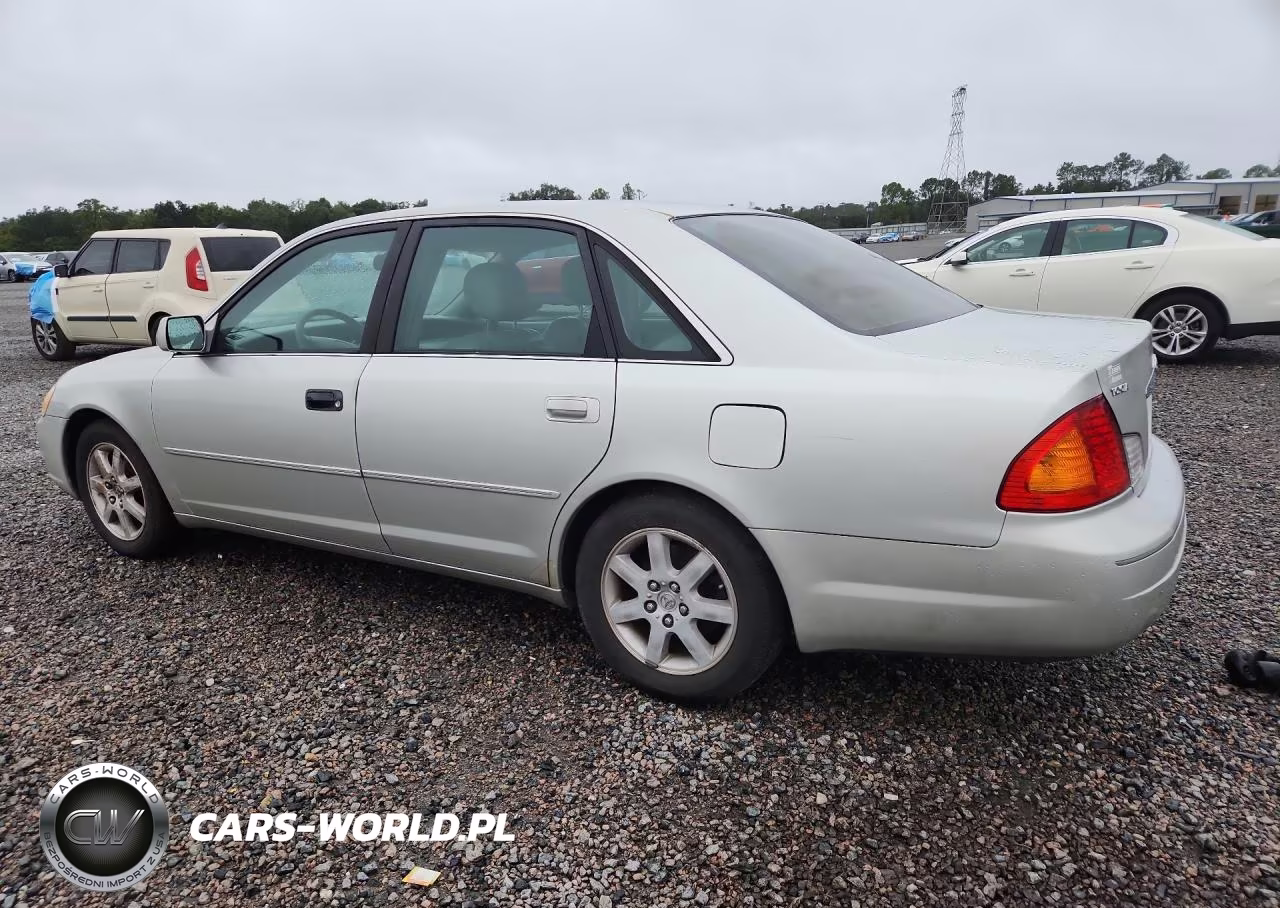 2000 Toyota Avalon Xls VIN:4T1BF28BXYU018658 - 2