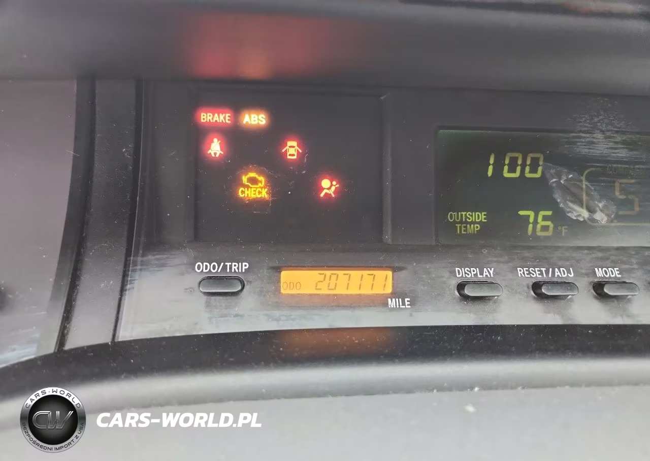 2000 Toyota Avalon Xls VIN:4T1BF28BXYU018658 - 9