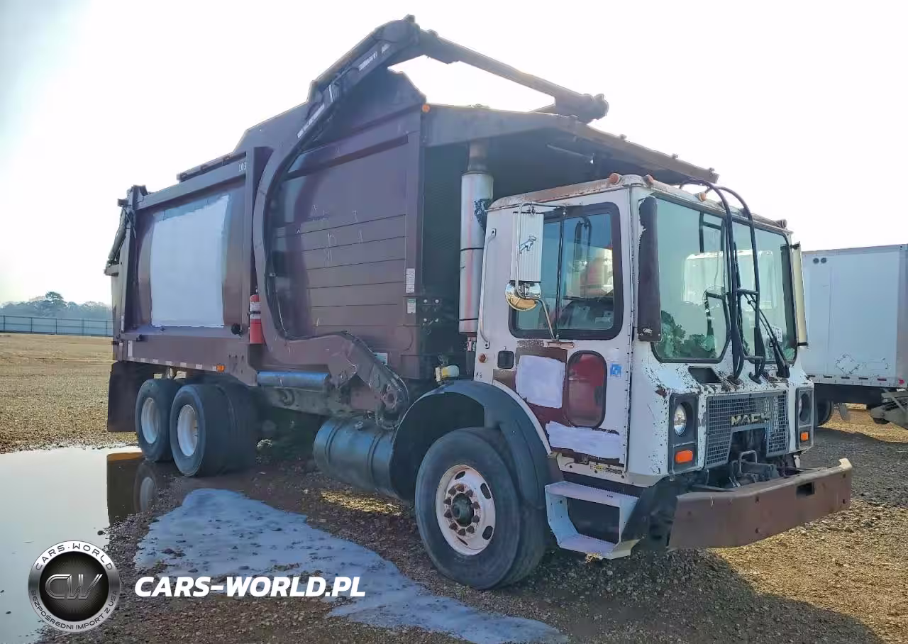 2007 Mack Mr688S Refuse Truck