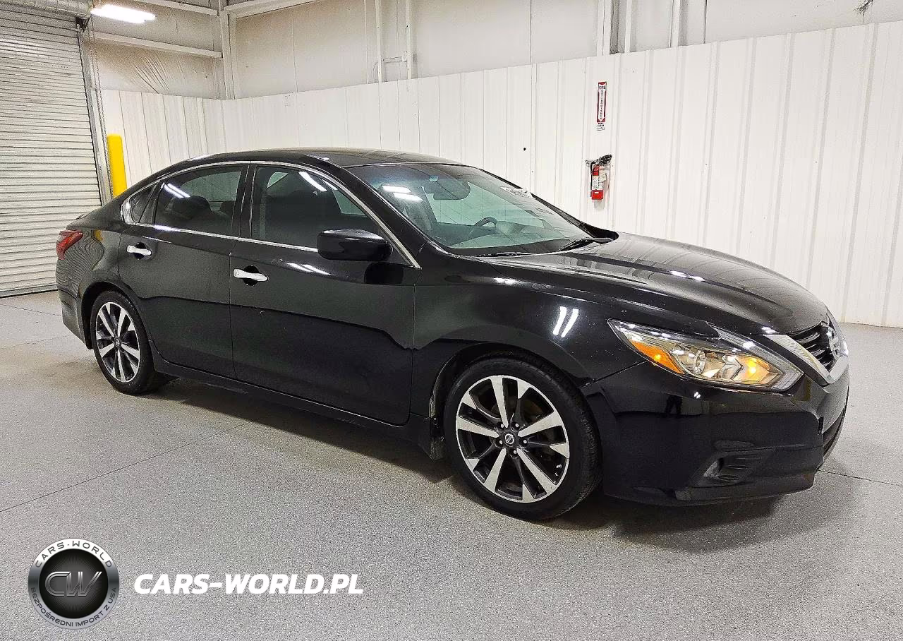 2017 Nissan Altima 2.5 Sr VIN:1N4AL3AP8HN304481 - 4